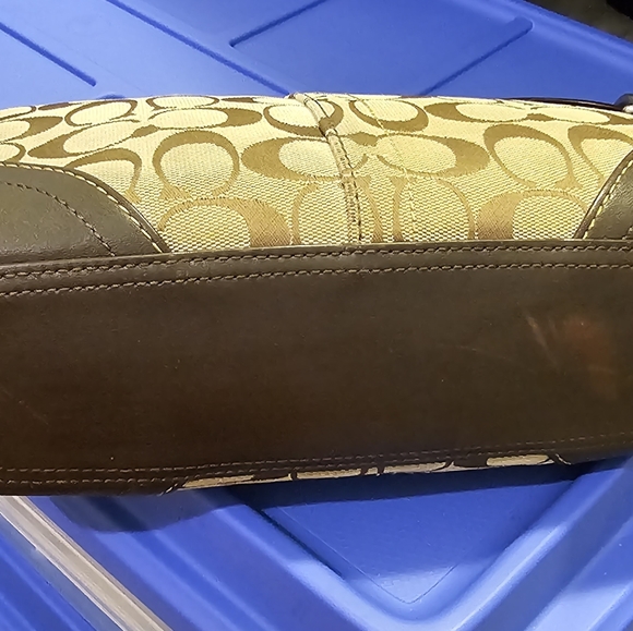 Coach Authentic Brown and Tan Signature Handbag with Adjustable Strap EUC - Picture 9 of 10